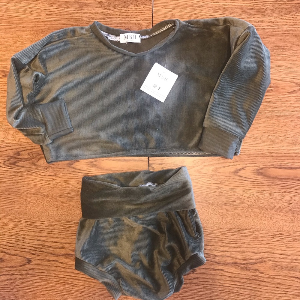 Modern Babes Handmade Boxy Corduroy Crop Top Set